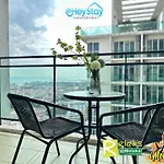 The Shore Residence Directshopping By Heystay Management
