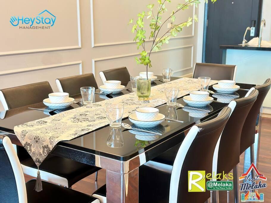 Pangsapuri The Shore Directshopping By Heystay Management