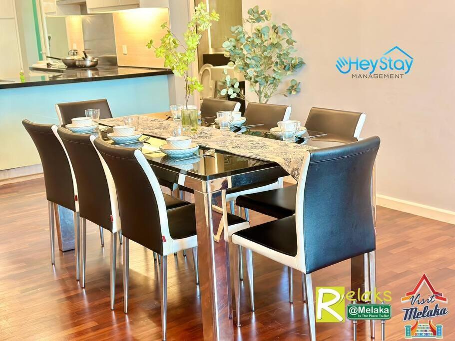 Pangsapuri The Shore Directshopping By Heystay Management Malacca